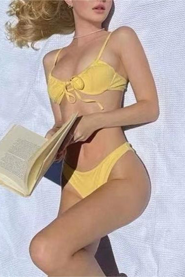 Triangel-Bikiniset mit einfarbiger Schleife