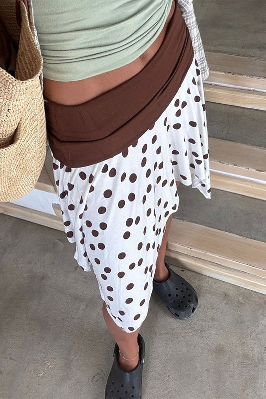 Asymmetrischer, schmaler Rock mit Tupfen