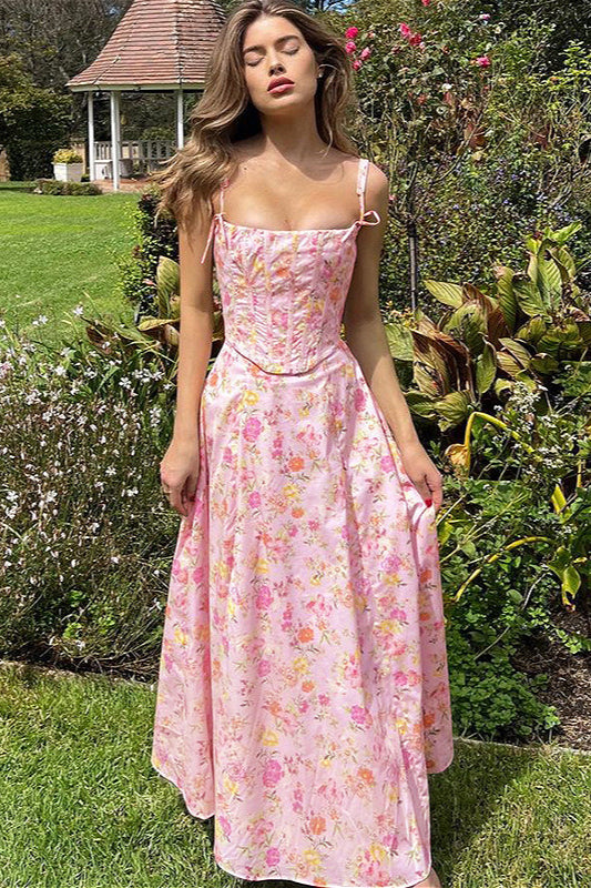 Geschnittenes Fischgräten-Tube-Kleid mit süßem Blumenmuster