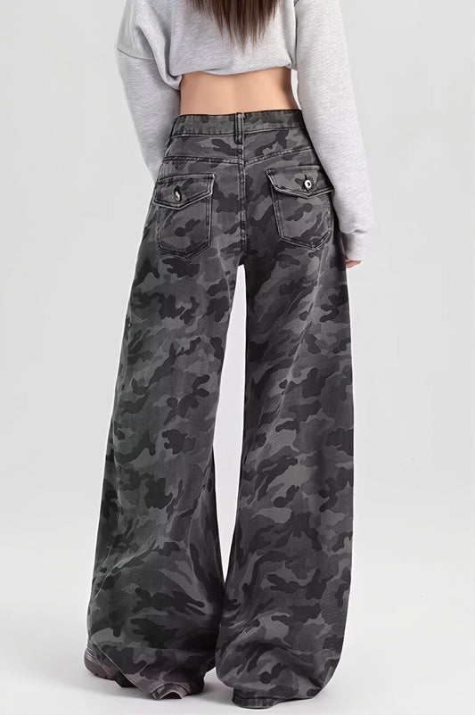 Camo Wide Leg Cargo Jeans