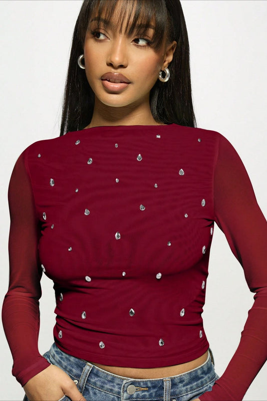 Schickes Langarmshirt mit doppellagigem Tüll und Strasssteinen
