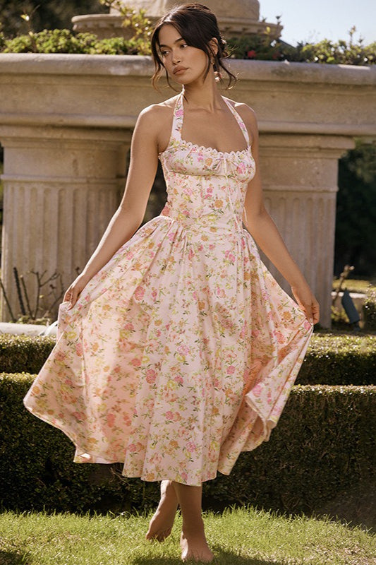 Neckholder-Maxikleid mit Blumenmuster und figurbetontem Schnitt