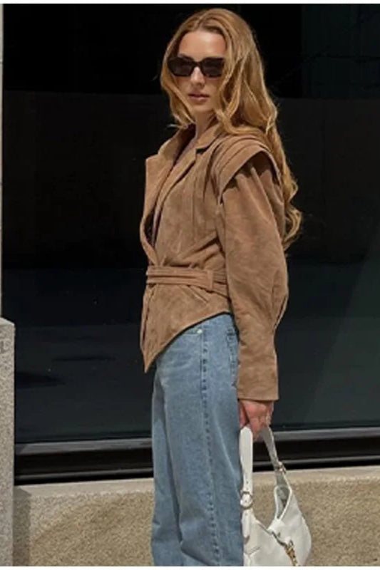 Trendiger Kurzmantel mit Taillenband