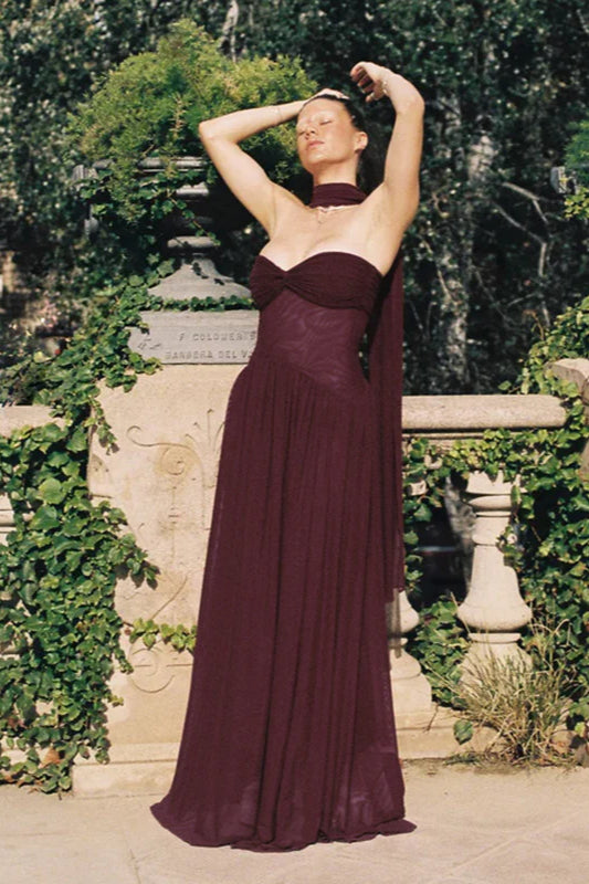 Trägerloses, fließendes Maxikleid mit schmaler Taille und Schleife