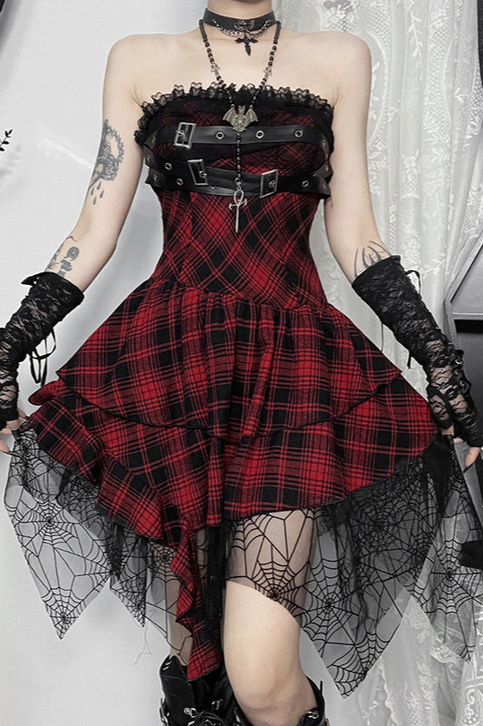 Schmales, kariertes, figurbetontes Gothic-Kleid
