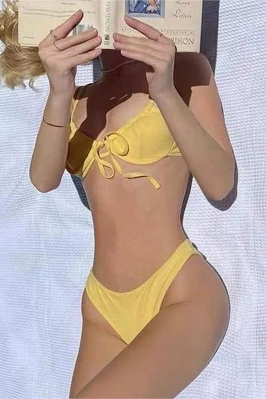 Triangel-Bikiniset mit einfarbiger Schleife