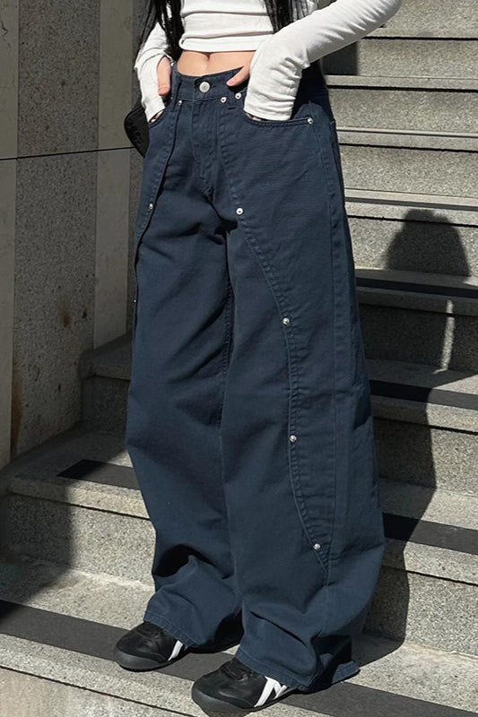 Cargohose mit Schlitz und niedriger Taille und weitem Bein