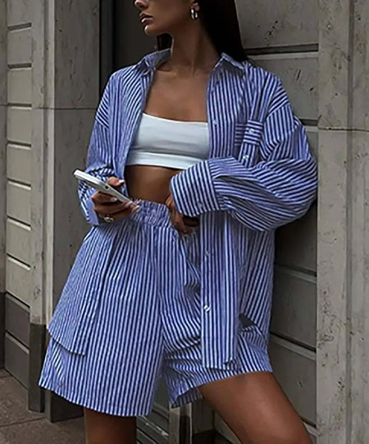 Blau bedruckte Taschen und Knopf-Shorts fürs Büro, zweiteiliges Set