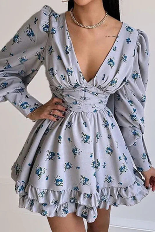 Partykleid mit Blumenmuster und langen Ärmeln