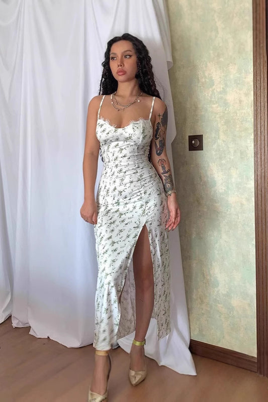 Schmale, geblümte Spitzenkleid mit V-Ausschnitt, Spaghettiträgern und Spitzeneinsatz