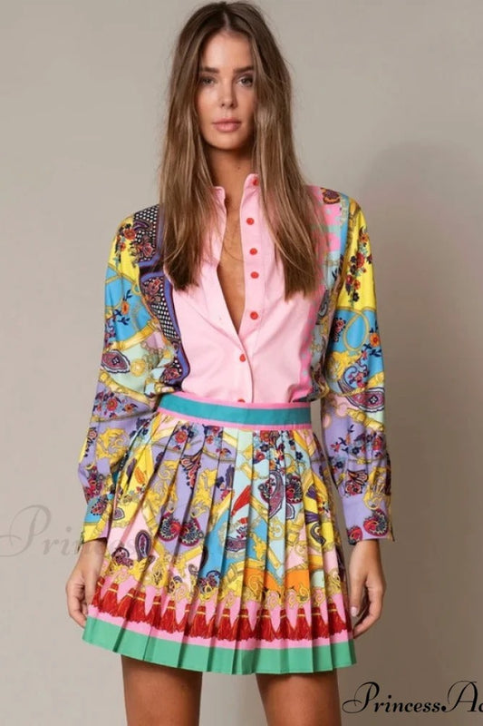 Set aus Bluse und Faltenrock mit Blumenmuster