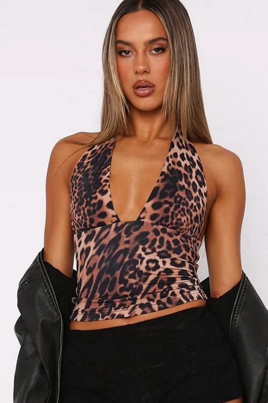 Rückenfreies Neckholder-Crop-Top mit Leopardenmuster
