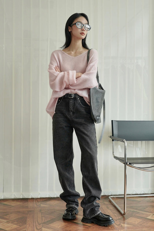 Locker geschnittene Jeans mit weitem Bein und Rissen