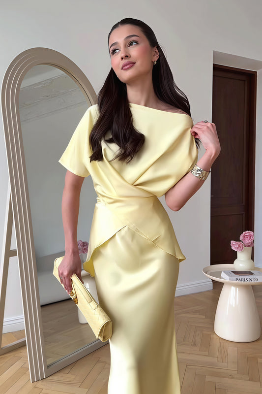 Flowy Elegant Short Sleeve Maxi Dress