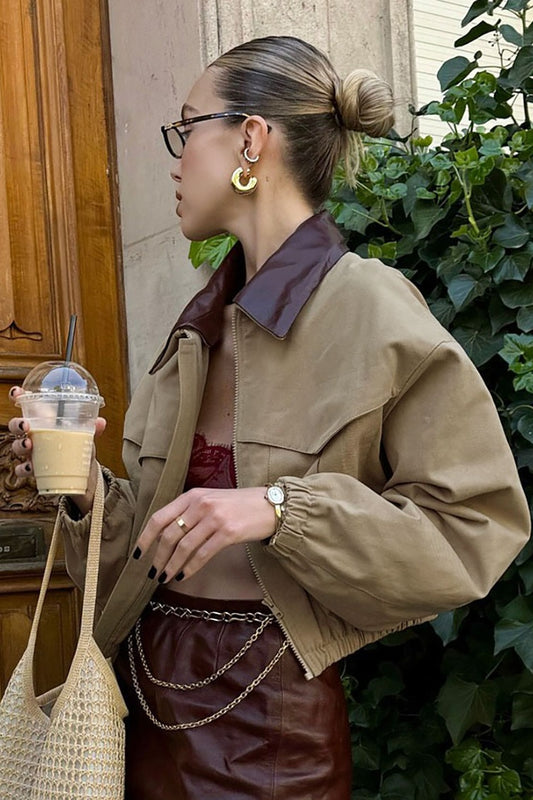 Locker sitzende Jacke in Kontrastfarbe