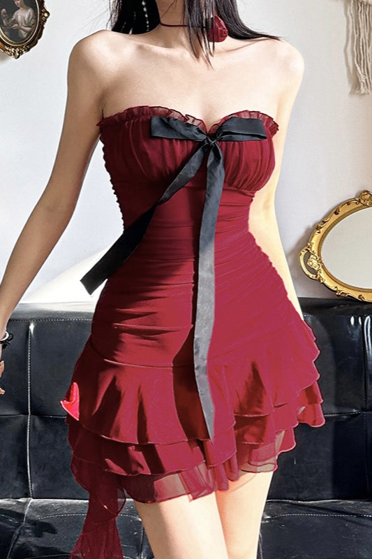 A-Linien-Partykleid mit asymmetrischem Schnitt