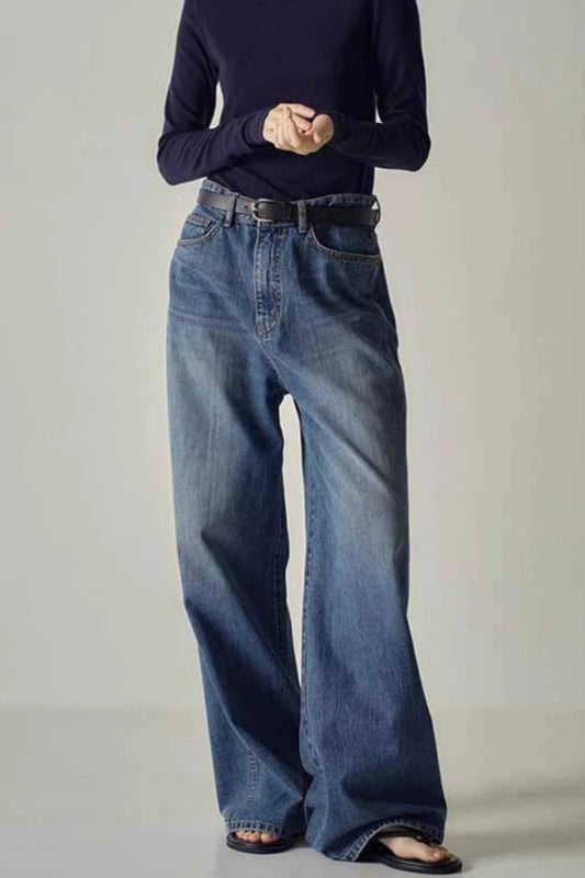 Schwarze Jeans mit weitem Bein und hoher Taille
