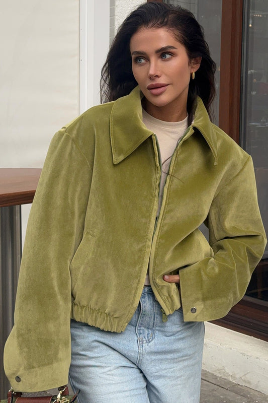 Jacke aus einfarbigem Velours mit Kragen