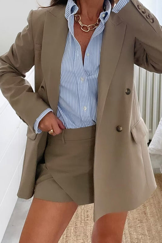 Eleganter, taillierter Blazer fürs Büro