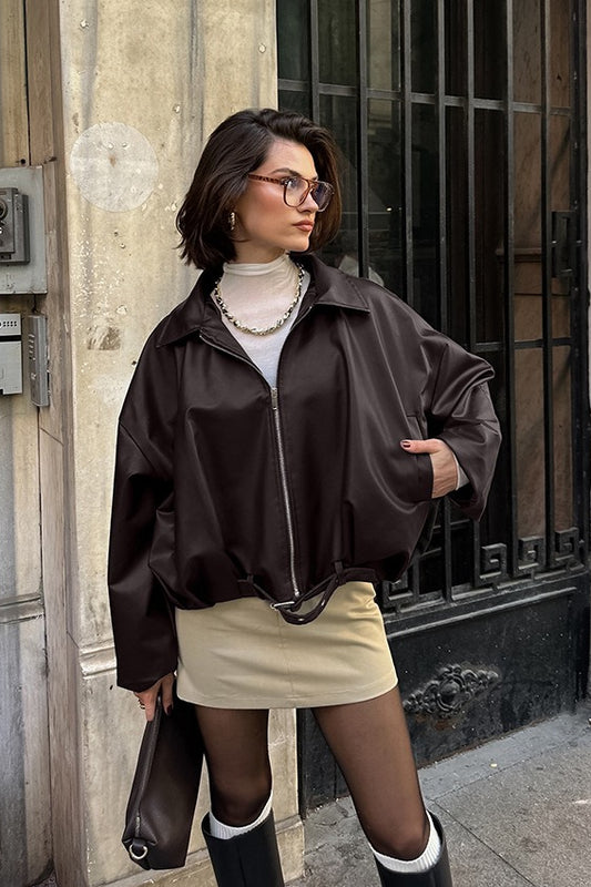 Braune Motorradjacke aus Kunstleder