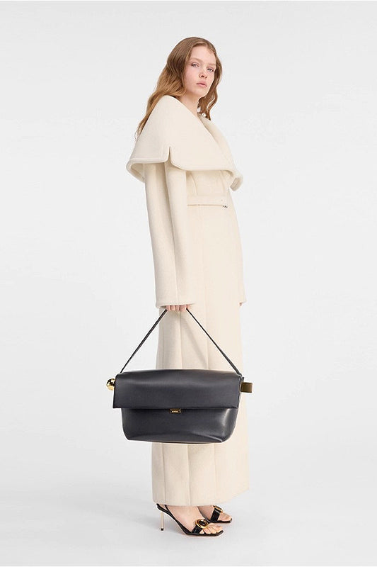 Hochwertiger langer Wollmantel