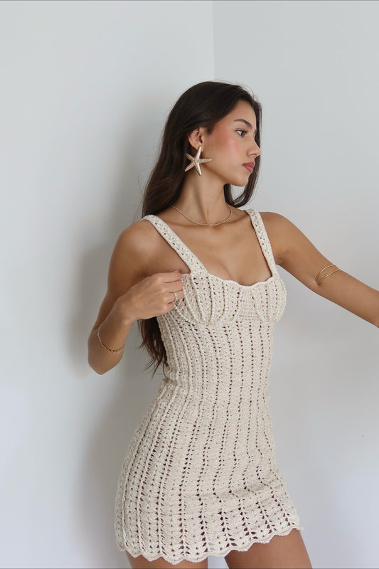 Boho-Kleid mit ausgehöhltem Strick-Camisole