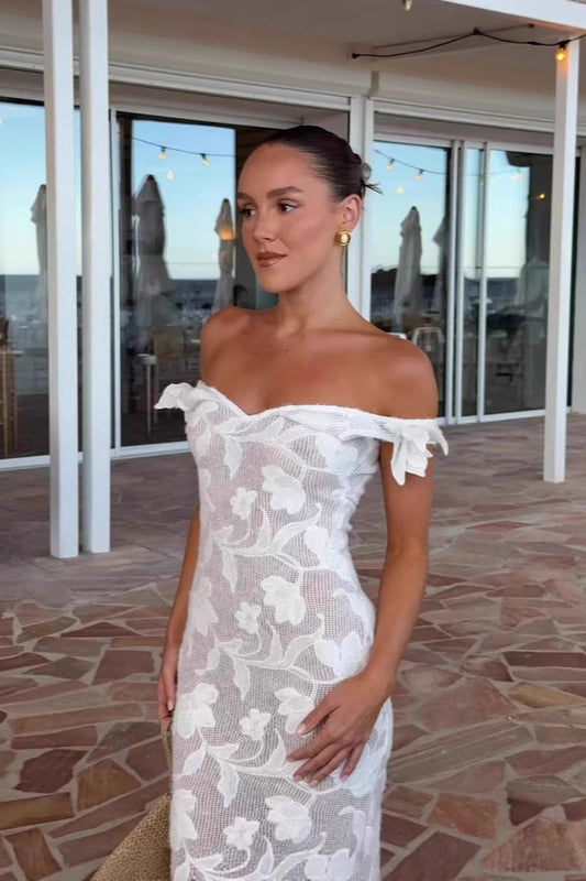 Elegantes weißes Maxikleid mit Fischschwanz