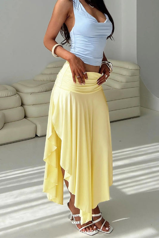 Faltenrock mit asymmetrischem Schlitz und hoher Taille