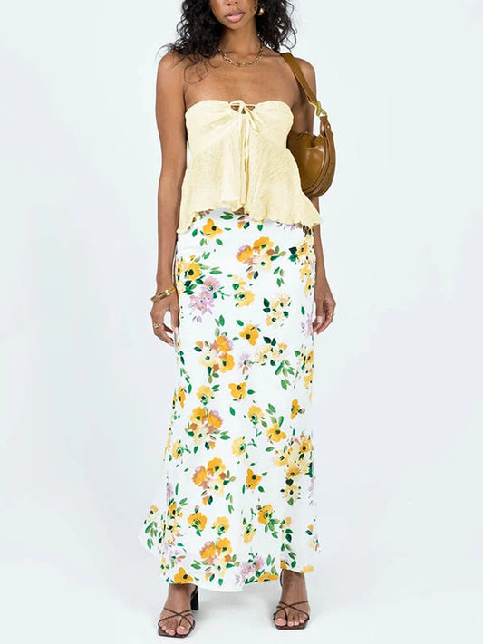 Schulterfreies Crop-Top mit Rüschen