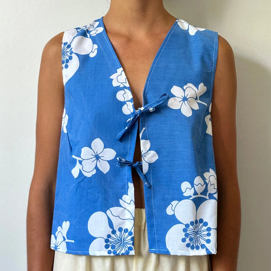 Crop-Top mit V-Ausschnitt und Bindeband vorne