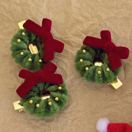 Verspielte Schleife als festliches Haaraccessoire