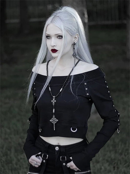 Antique Rebel Gothic Ebony Short Hoodie Black / S