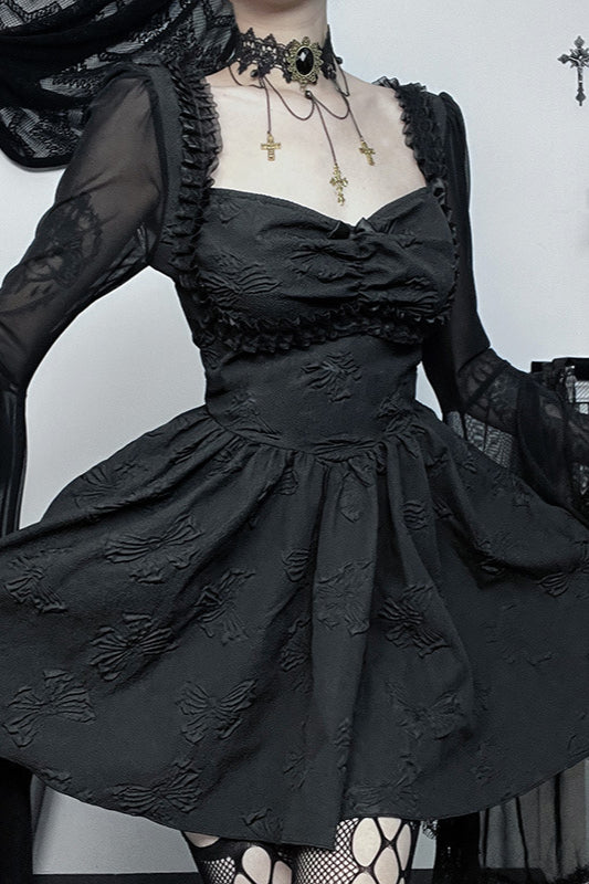 Kurzes ausgestelltes Gothic-Kleid
