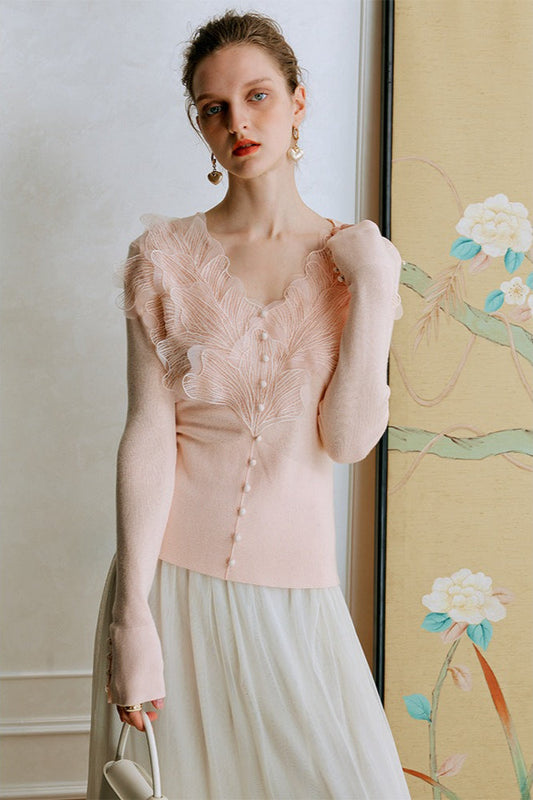 Stricktop mit Federspitzendetails