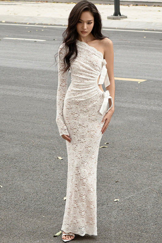 Maxikleid mit Spitze, Schleife, Hohlsaum und einer Schulter