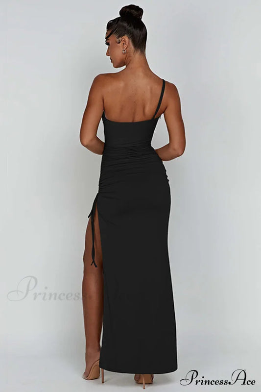 Aria One Stylish Shoulder Gown