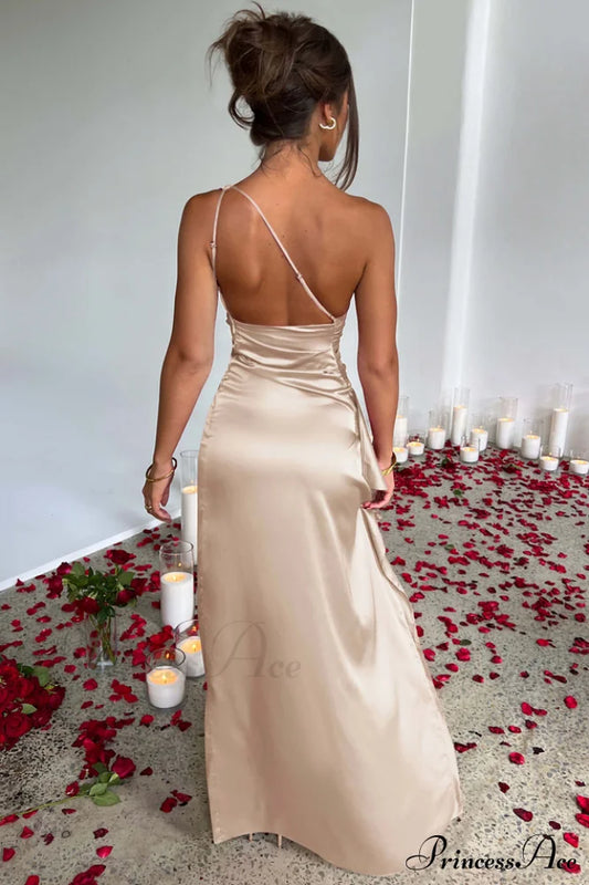 Ariel Elegant Maxi Dress