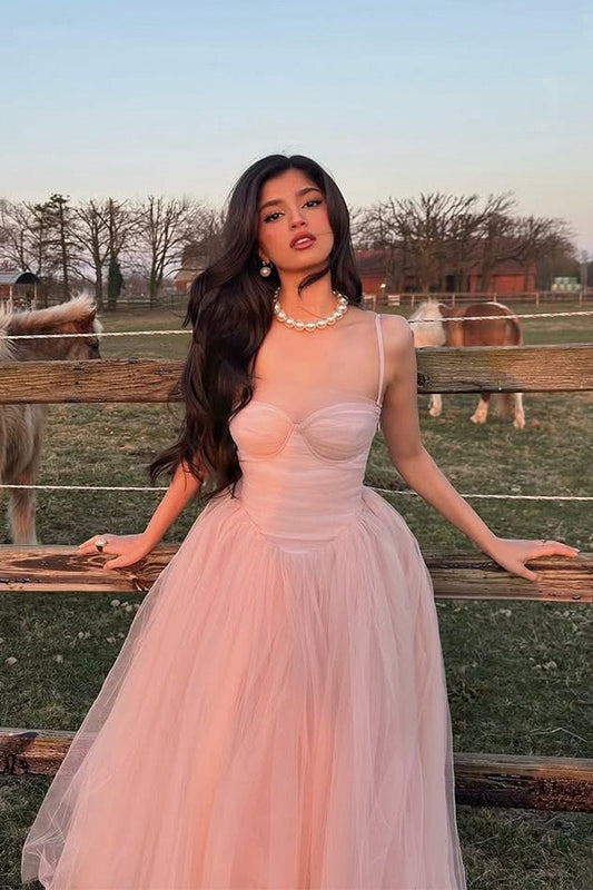 Langes, süßes Tüll-Cami-Abendkleid im Ballettstil