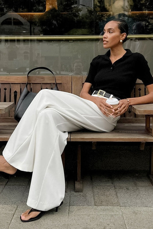 Vielseitige Hose mit hoher Taille und weitem Bein