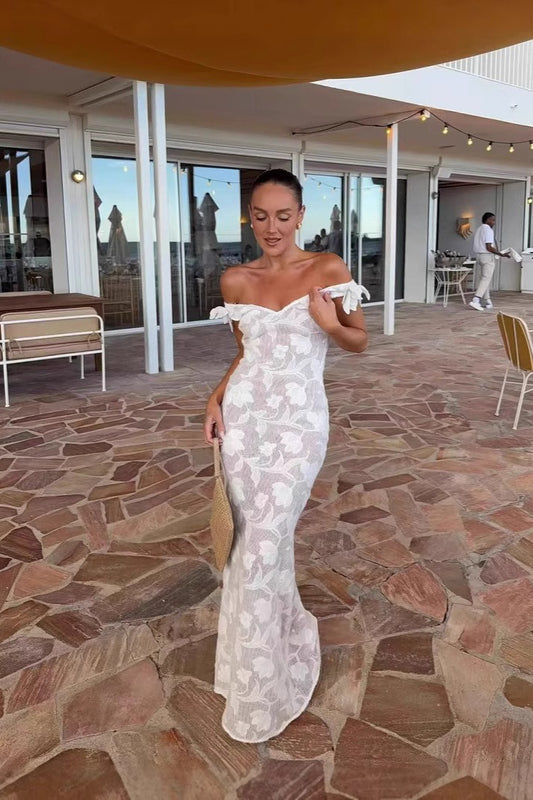 Elegantes weißes Maxikleid mit Fischschwanz