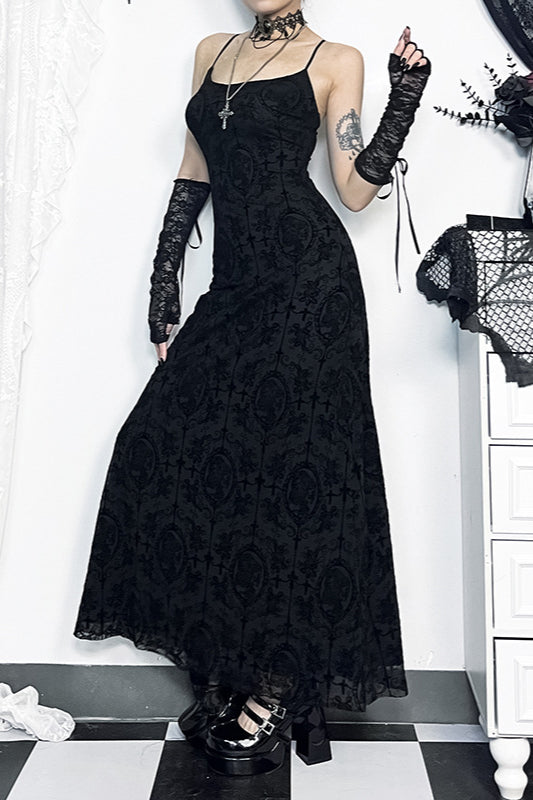 Figurbetontes Gothic-Kleid mit gekreuzten Trägern