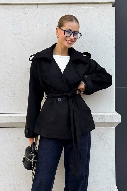 Wildledermantel mit Bindegürtel, dick gefüttert und warm