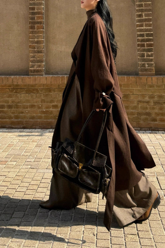 Leichter, langer Damen-Herbstmantel