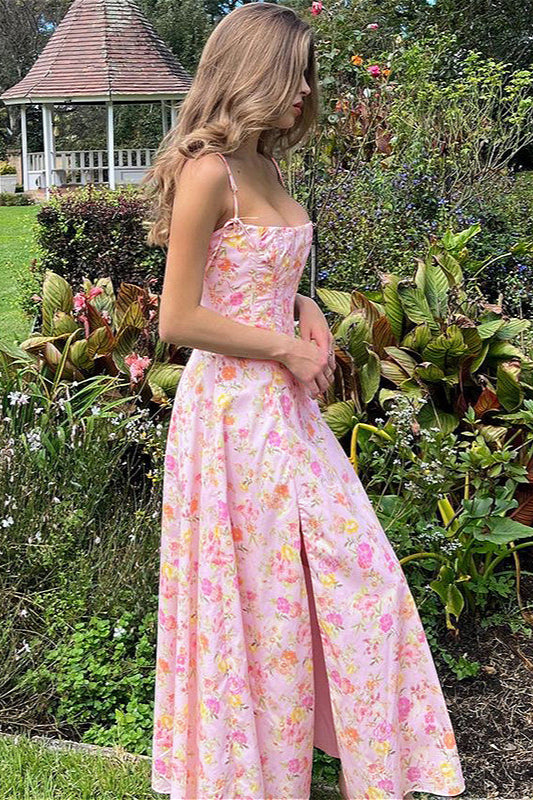 Geschnittenes Fischgräten-Tube-Kleid mit süßem Blumenmuster