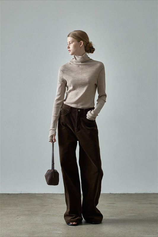 Cordhose mit hoher Taille und weitem Bein