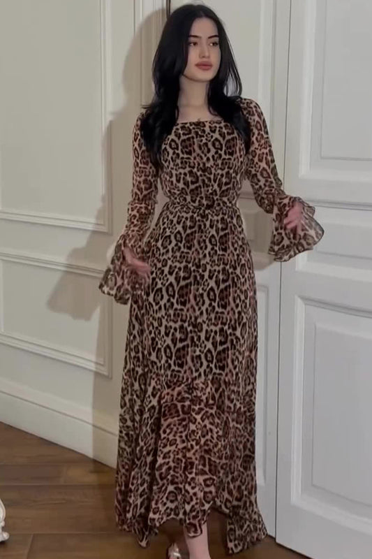 Asymmetrisches Maxikleid aus Chiffon mit Leopardenmuster