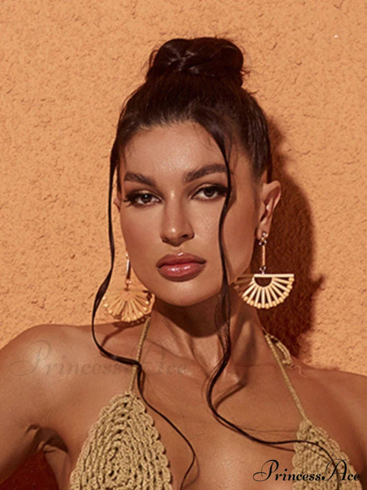 Cutout Wood Scalloped Earrings Earrings