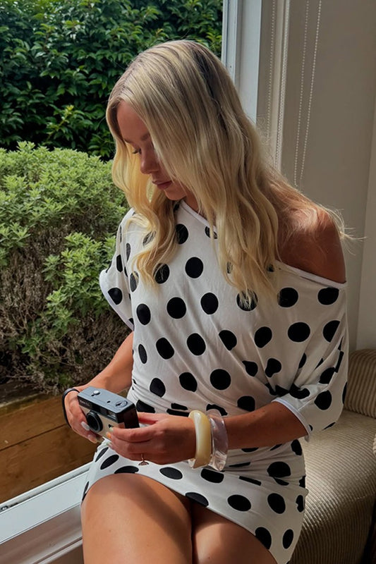 Kurzarmbluse mit Retro-Punktmuster