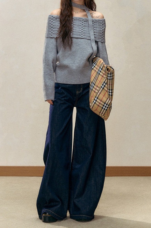 Schulterfreie, taillierte Zopfstrickbluse