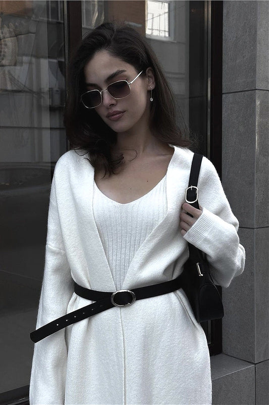 Minimalistisches zweiteiliges Strickrock-Set